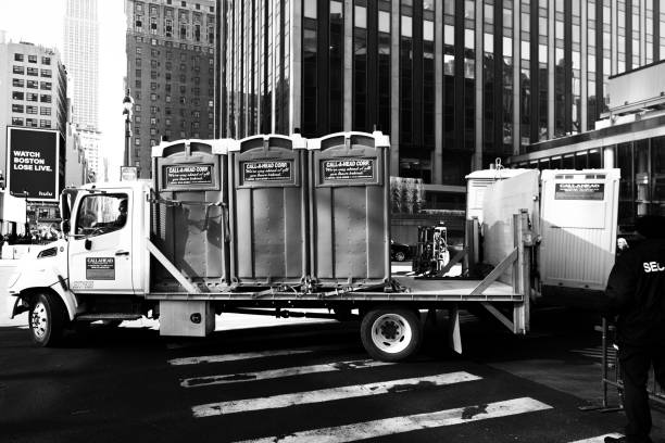 Portable Toilet Options We Offer in Mcswain, CA